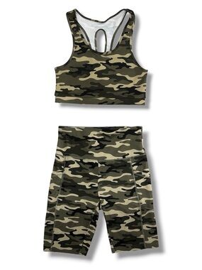 Shosho Green Camo 2-piece Sports Bra & Biker Shorts Set WMNS Size M